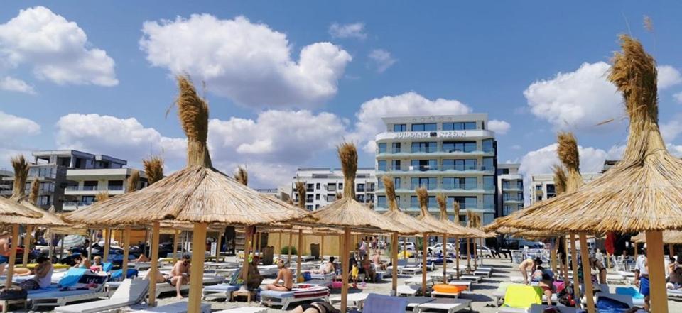 The Captain'S Home - Mamaia Nord Năvodari المظهر الخارجي الصورة